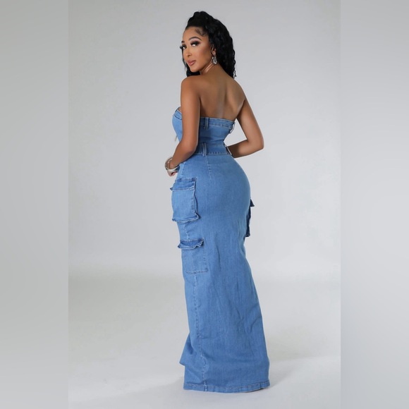 Denim Halter Maxi Dress 🔥🔥🔥🔥🔥🔥🔥🔥🔥🔥 - Picture 3 of 6